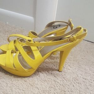 Yellow strappy heels